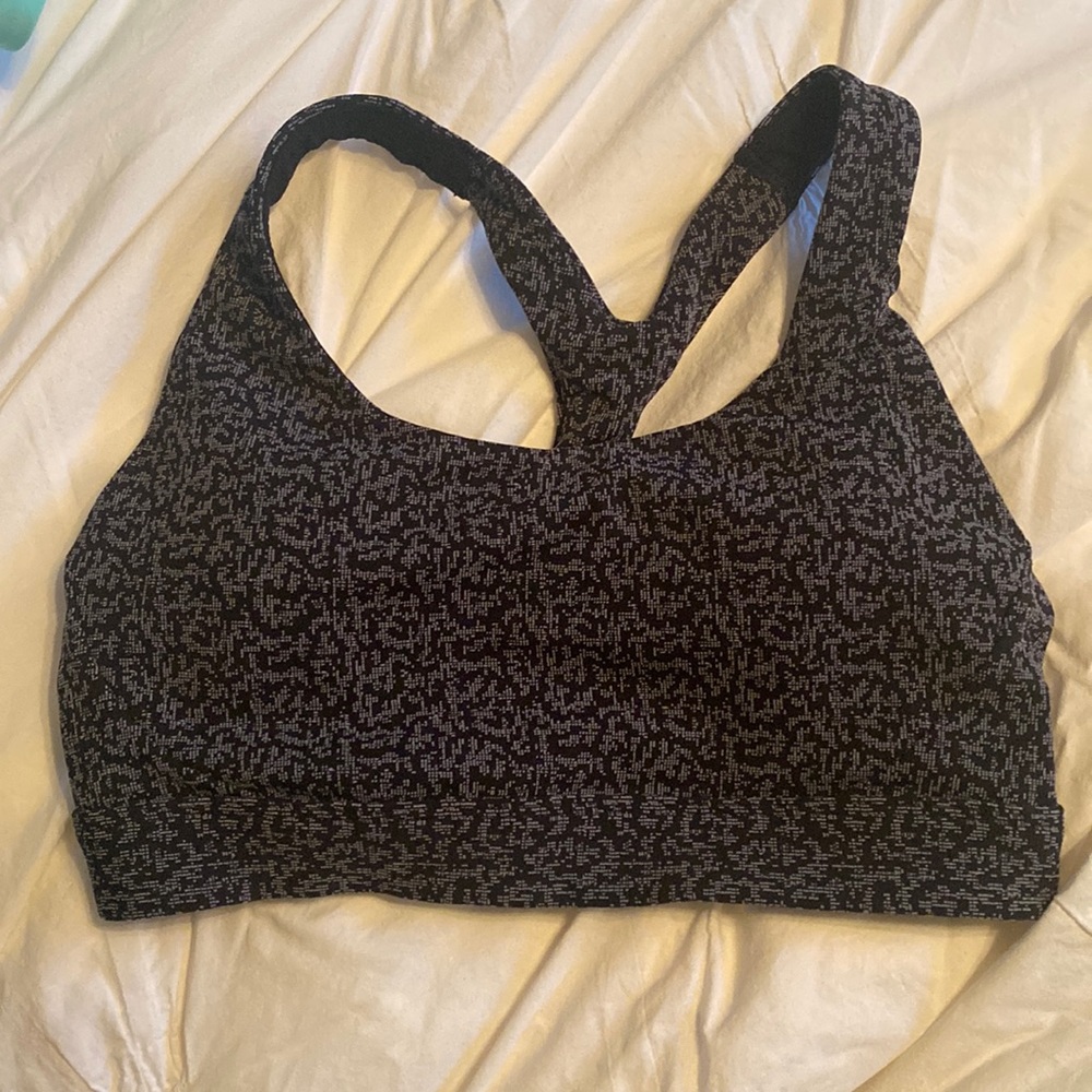 Black athleta ultimate bra size s, EUC